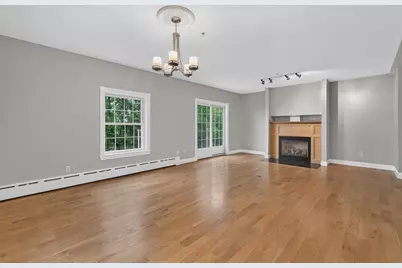 24 Brackett Street #1, Portland, ME 04102 - Photo 10