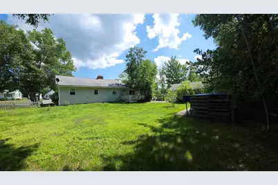 14 New York Street, Millinocket, ME 04462 - Photo 2