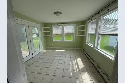 8 Broadlawn Drive, Brewer, ME 04412 - Photo 4