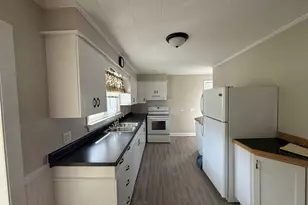 8 Broadlawn Dr, Brewer, ME 04412 - Photo 6
