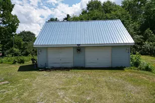 685 Mohawk Rd, Lincoln, ME 04457 - Photo 4