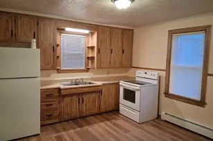 19 Cook St, Auburn, ME 04210 - Photo 4
