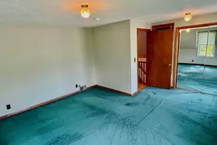 235 Washburn St, Caribou, ME 04736 - Photo 20