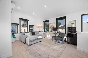 31 Water St, Kittery, ME 03904 - Photo 42