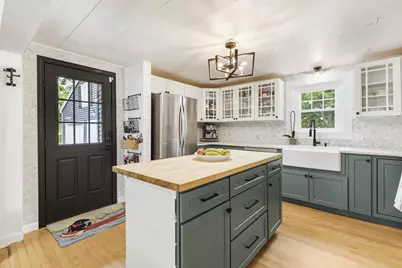 4 Ellen Circle, Yarmouth, ME 04096 - Photo 10