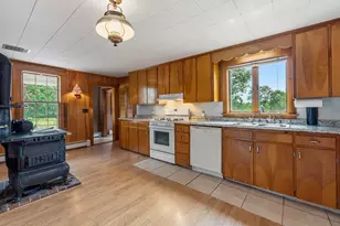 140 Beech Ridge Rd, York, ME 03909 - Photo 10