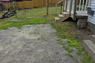 22 Highland Ave, Anson, ME 04911 - Photo 8
