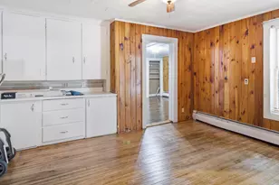16 Temple St, Auburn, ME 04210 - Photo 4