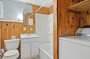 16 Temple St, Auburn, ME 04210 - Photo 8