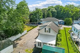 19 Spring St, Clinton, ME 04927 - Photo 6
