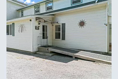 19 Spring Street, Clinton, ME 04927 - Photo 4