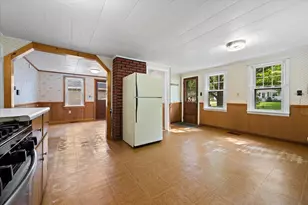 67 West Side Dr, Verona, ME 04416 - Photo 8