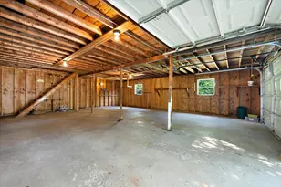67 West Side Dr, Verona, ME 04416 - Photo 24
