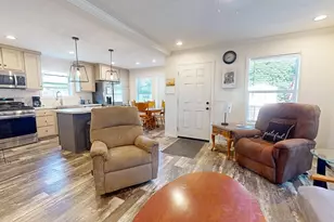 1048 Sabattus St, Lewiston, ME 04240 - Photo 4
