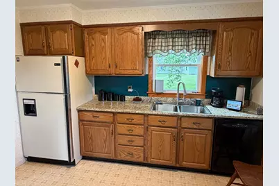 5 Maher Avenue, Houlton, ME 04730 - Photo 8