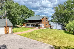 25 Pine Dr, Millinocket, ME 04462 - Photo 4