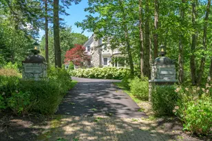 2 Poet's Ln, Kennebunkport, ME 04046 - Photo 2