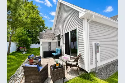 994 Portland Road #20, Saco, ME 04072 - Photo 4