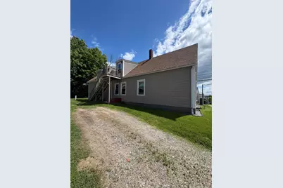 42 Pleasant Street, Lewiston, ME 04240 - Photo 24