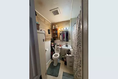 42 Pleasant Street, Lewiston, ME 04240 - Photo 20