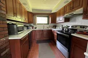 17 James St, Bangor, ME 04401 - Photo 8