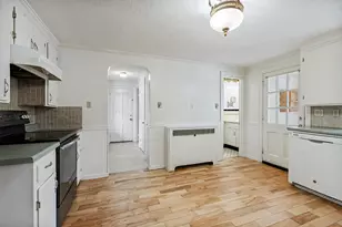 136 Silver St, Waterville, ME 04901 - Photo 10