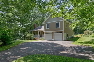 132 Pheasant Hill Dr, Portland, ME 04103 - Photo 1