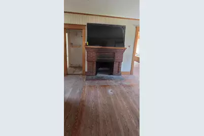 172 Maine Avenue, Millinocket, ME 04462 - Photo 12