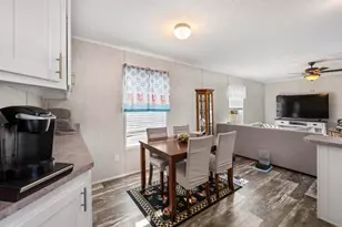 21 Purington Ave, Mechanic Falls, ME 04256 - Photo 8