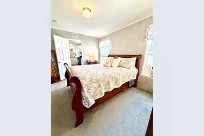 21 Purington Avenue, Mechanic Falls, ME 04256 - Photo 14