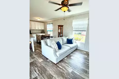 21 Purington Avenue, Mechanic Falls, ME 04256 - Photo 10