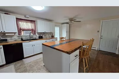 171 S Belfast Avenue, Augusta, ME 04330 - Photo 10