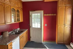 266 Main St, Pittsfield, ME 04967 - Photo 8