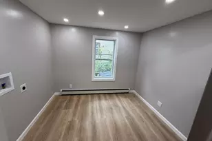 52 James St, Auburn, ME 04210 - Photo 16
