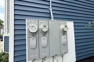 52 James St, Auburn, ME 04210 - Photo 10