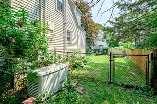 7 Preston Dr, Cumberland, ME 04021 - Photo 4