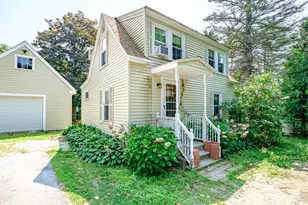 7 Preston Dr, Cumberland, ME 04021 - Photo 2