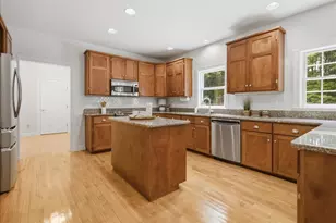 14 Marshview Dr, Freeport, ME 04032 - Photo 4