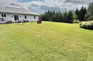 98 Dionne St, Madawaska, ME 04756 - Photo 10