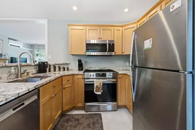 9 Poplar Street, Old Orchard Beach, ME 04064 - Photo 12
