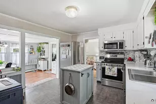 840 Oakland Rd, Belgrade, ME 04917 - Photo 12