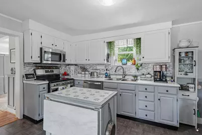 840 Oakland Road, Belgrade, ME 04917 - Photo 8