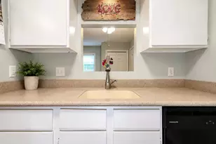 17 Clearview Dr, Scarborough, ME 04074 - Photo 10