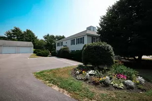 17 Clearview Dr, Scarborough, ME 04074 - Photo 2