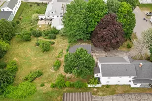 29 Orange St, Lewiston, ME 04240 - Photo 22
