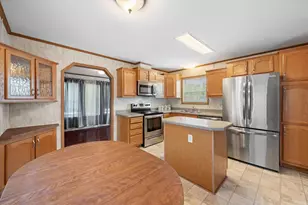 11 E St, Bangor, ME 04401 - Photo 8
