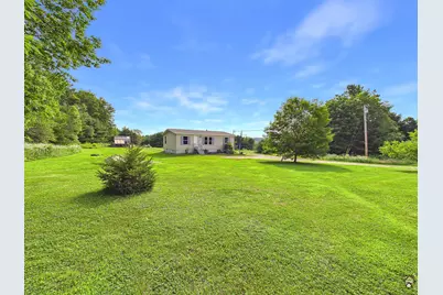 17 Village View Lane, Whitefield, ME 04353 - Photo 6