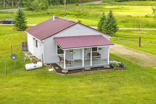 7 Irish Ln, Whitefield, ME 04353 - Photo 4