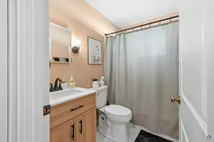 49 Ashmount St, Lewiston, ME 04240 - Photo 22