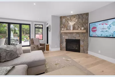 565 York Street, York, ME 03911 - Photo 8
